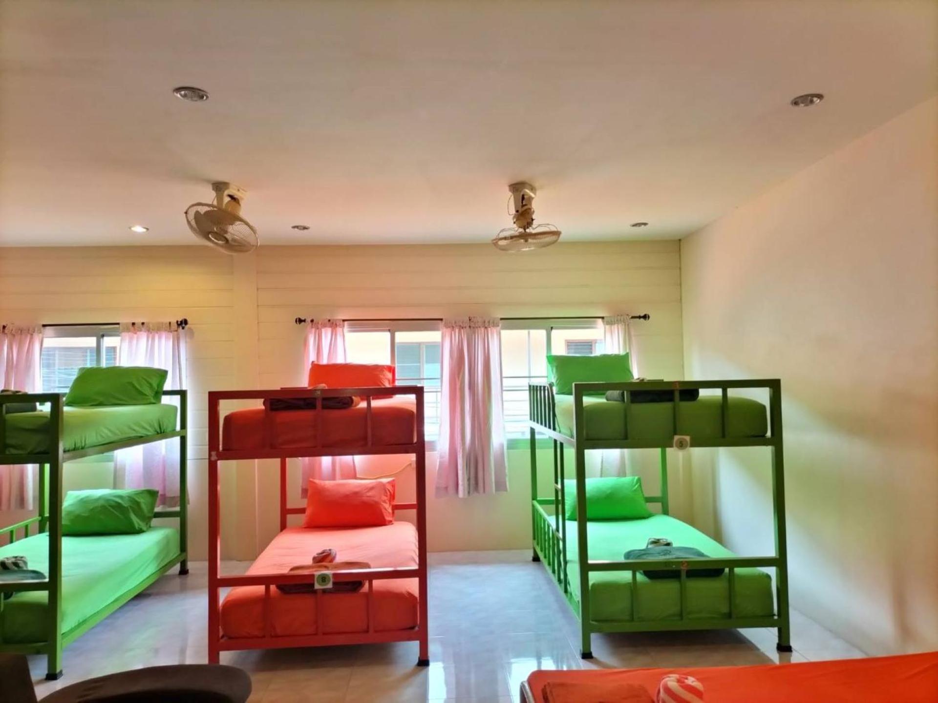 Lotus Hostel Beach Koh Tao Exterior photo