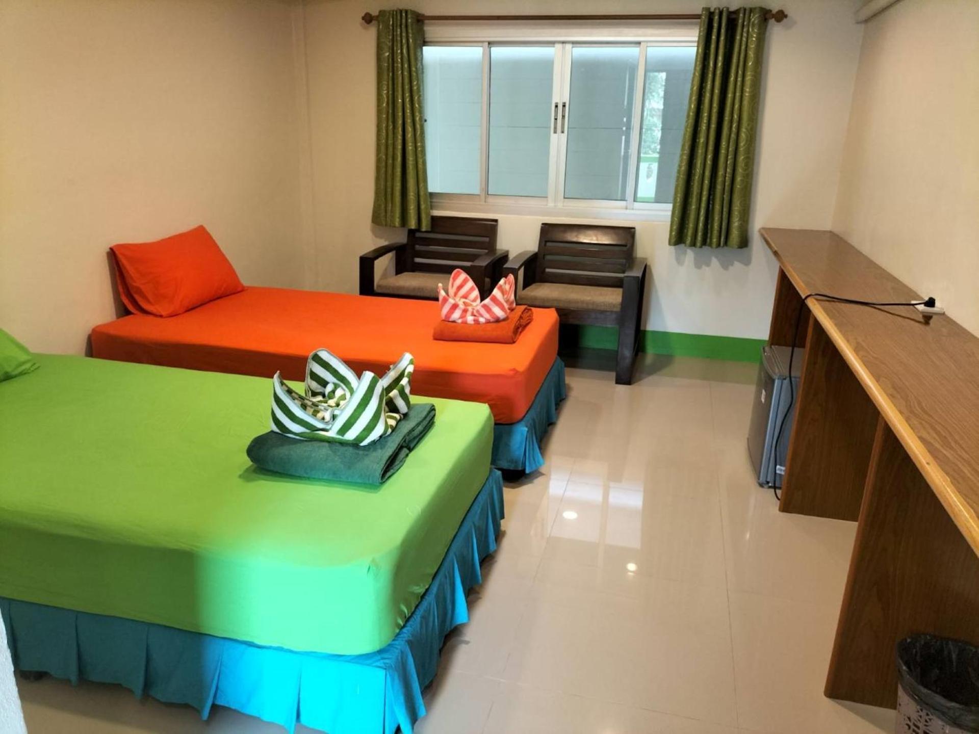 Lotus Hostel Beach Koh Tao Exterior photo